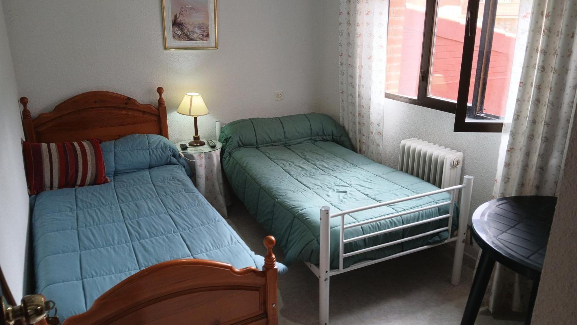 Habitacion Privada Doble En Toledo Exterior foto
